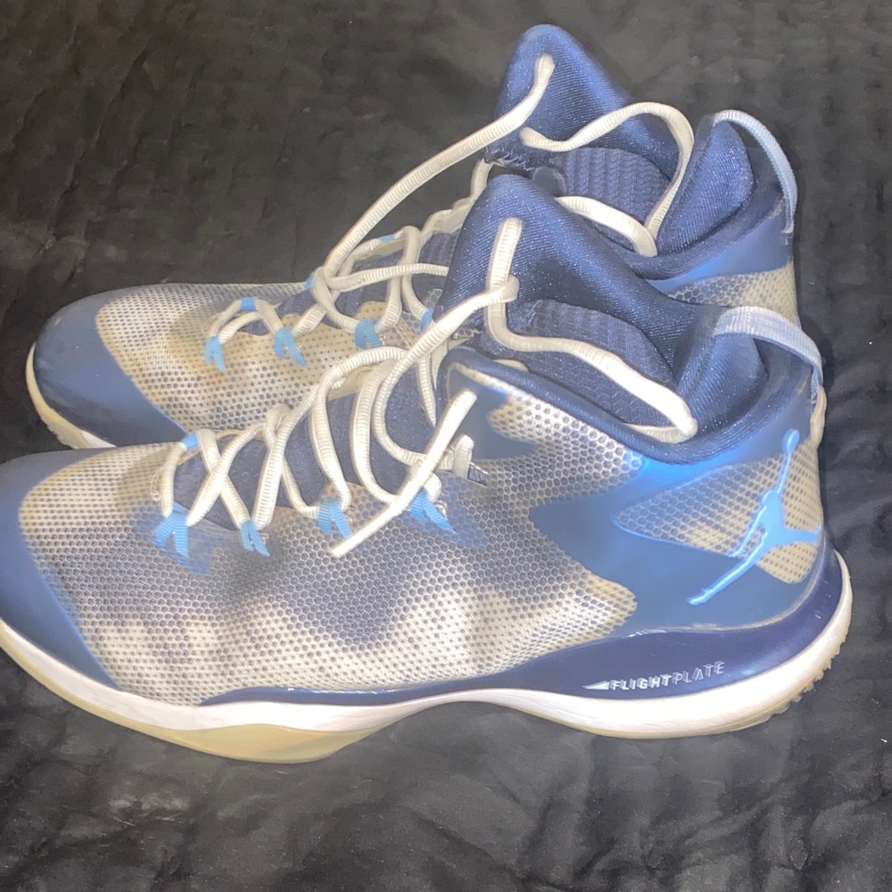 Jordan Super.fly3 Sneakers